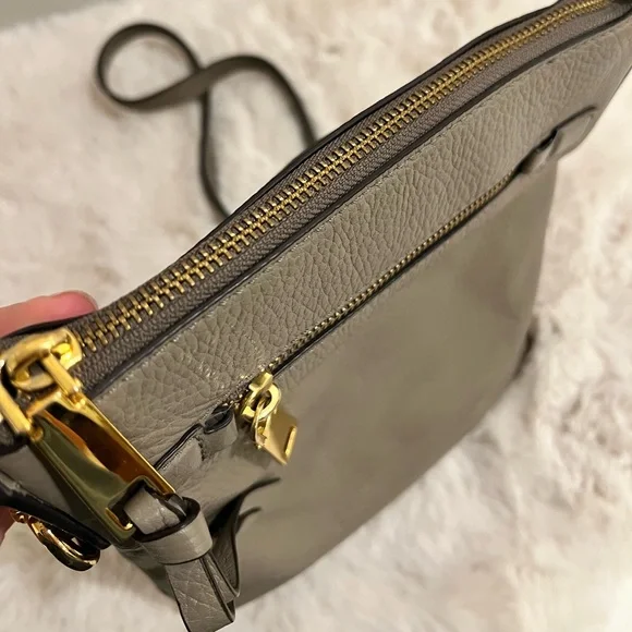 Marc Jacobs Leather Crossbody - Picture 3 of 9